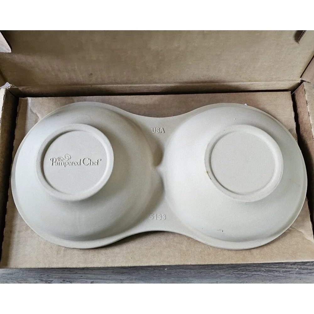 Pampered Chef Stoneware Microwave Egg Cooker #1372 With Manual & Box EUC